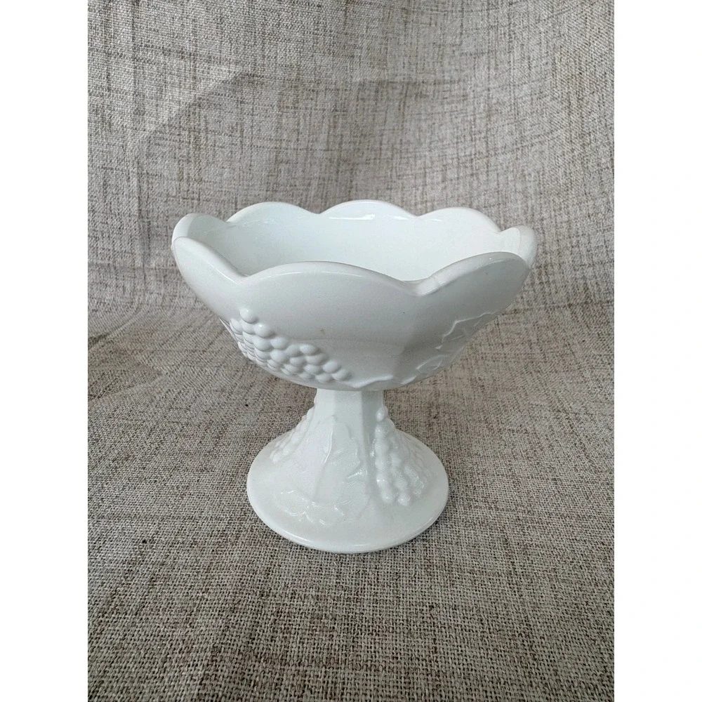 Westmoreland vintage milk